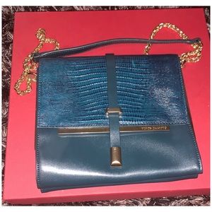 Vince Camuto purse